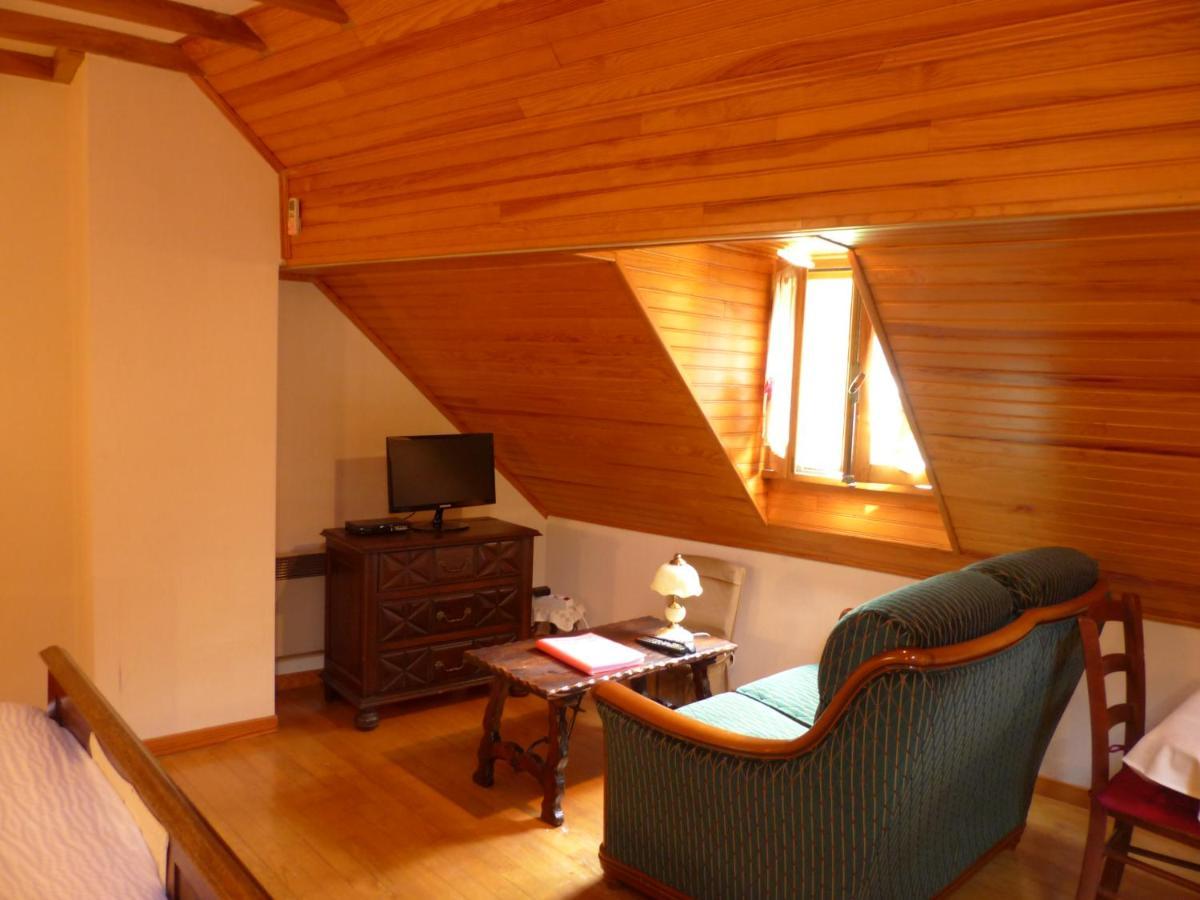 La Bouigane Bed and Breakfast Saint-Lary-Soulan Eksteriør billede